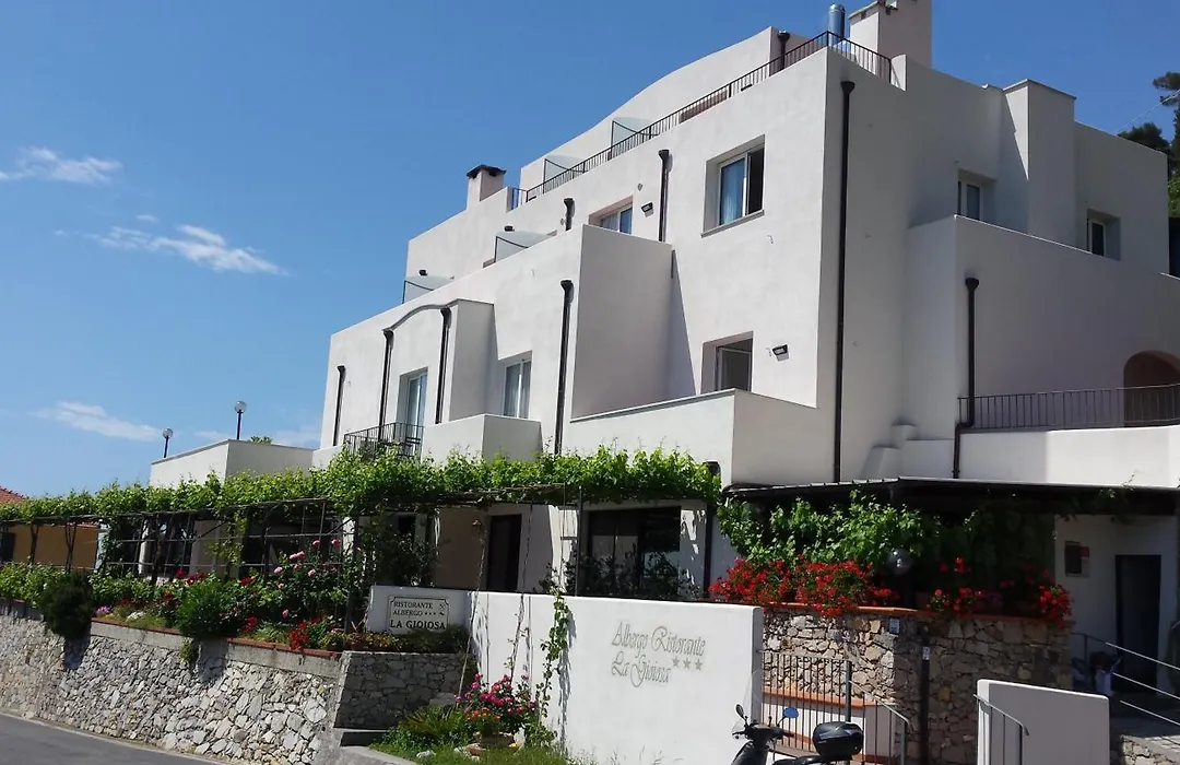 Hotel La Gioiosa-1